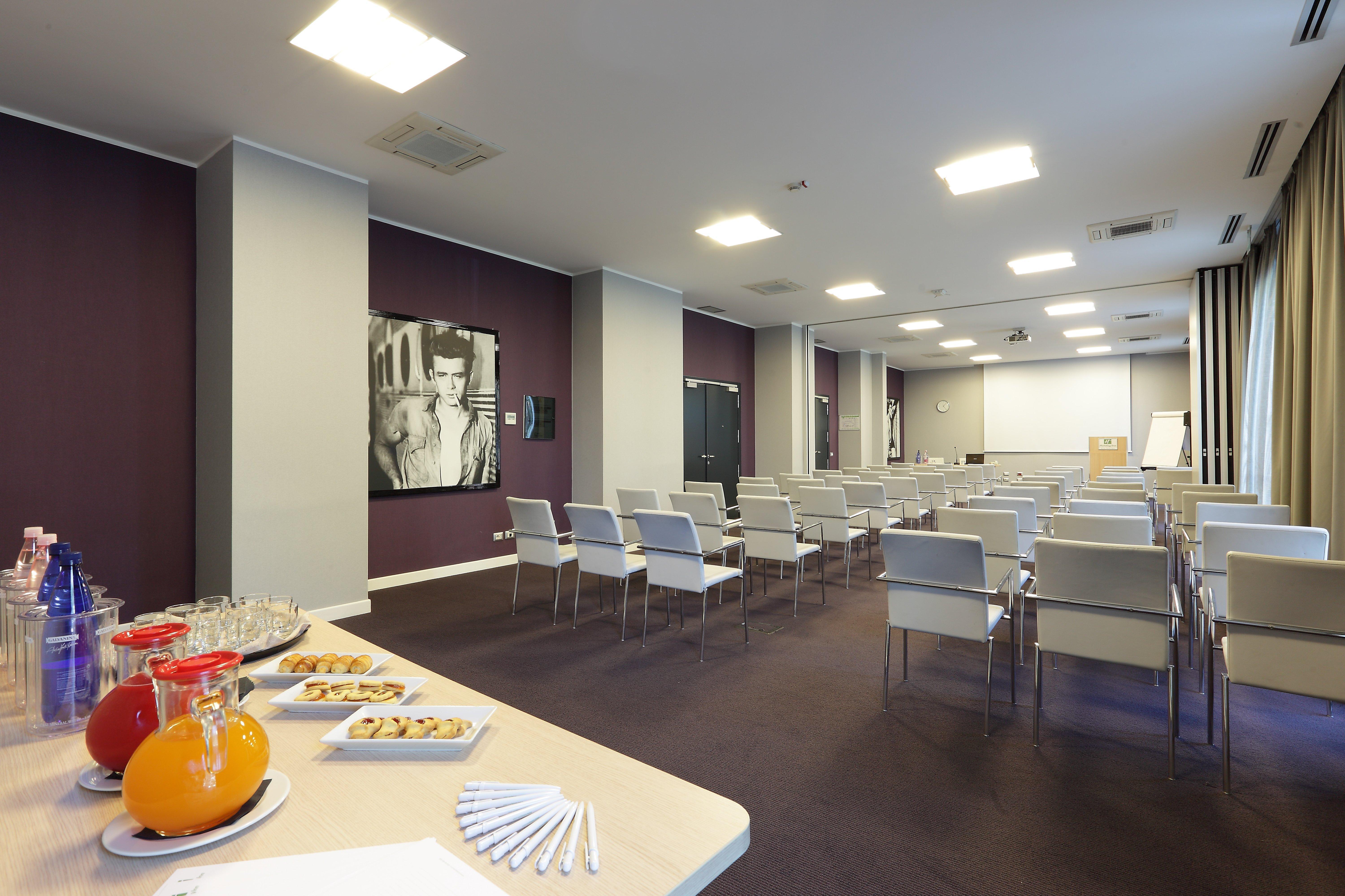 Holiday Inn Milan Nord Zara By Ihg Cinisello Balsamo Extérieur photo