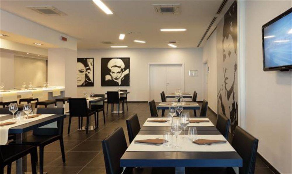 Holiday Inn Milan Nord Zara By Ihg Cinisello Balsamo Extérieur photo