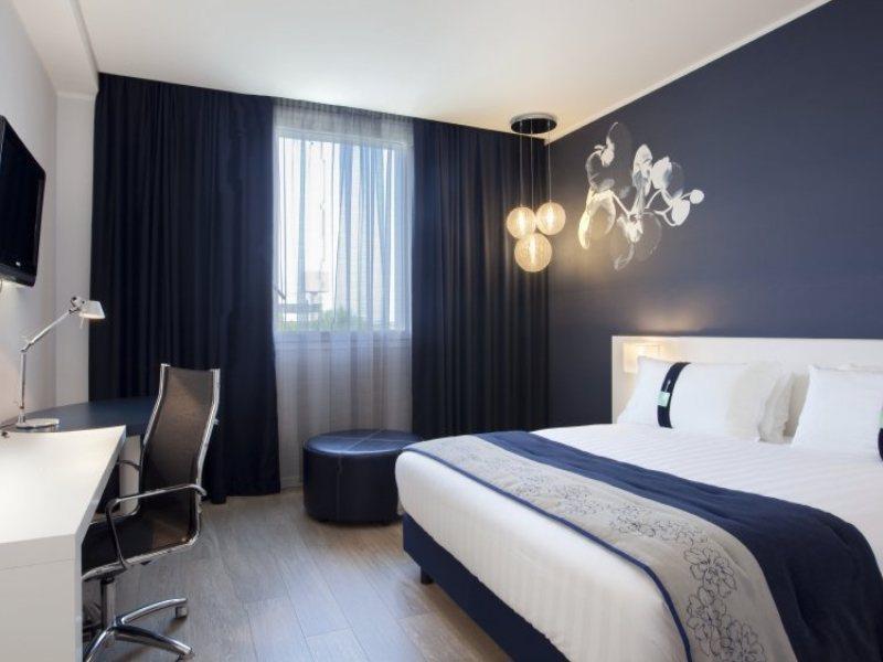 Holiday Inn Milan Nord Zara By Ihg Cinisello Balsamo Chambre photo